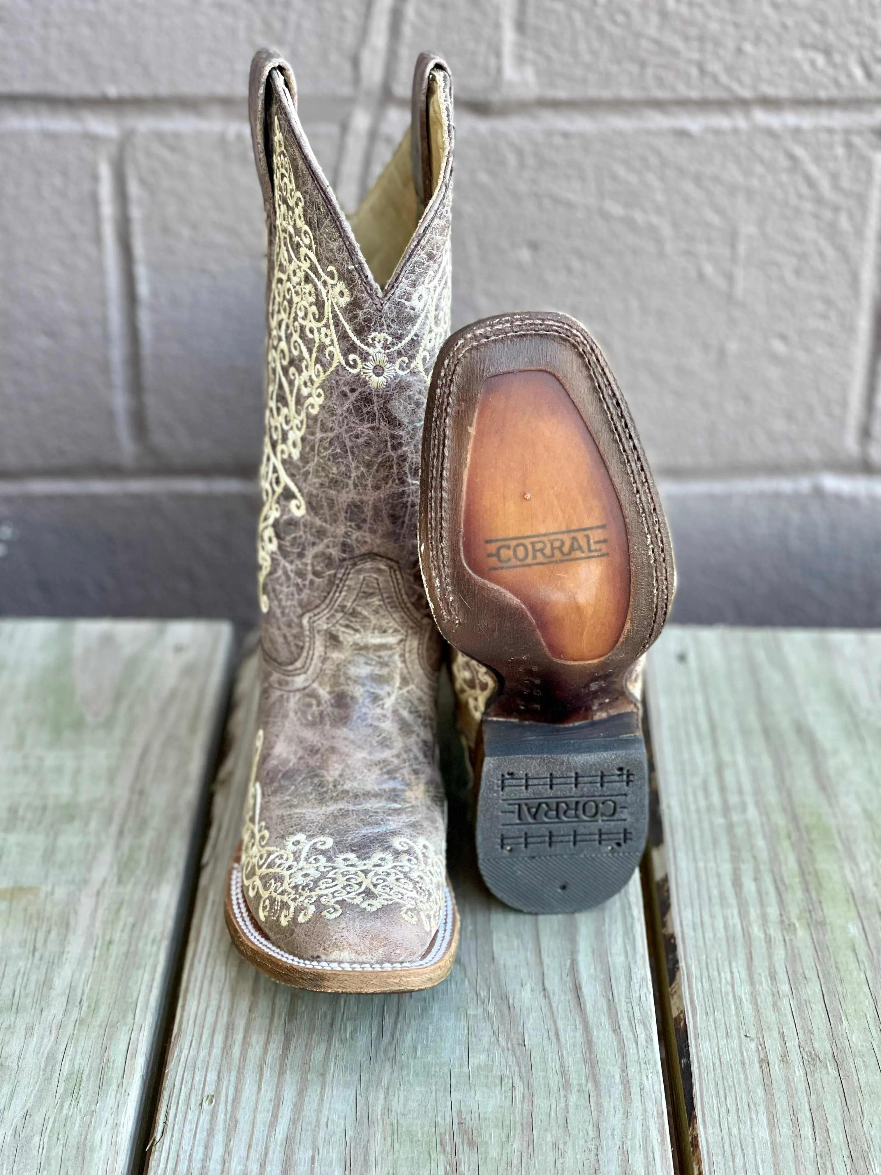 Corral Women's Brown Crater Square Toe Cowgirl Boot A2663