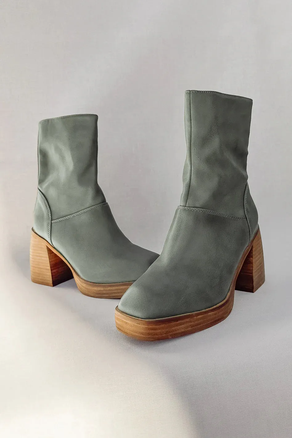 Foster Moss Green Heeled Boot