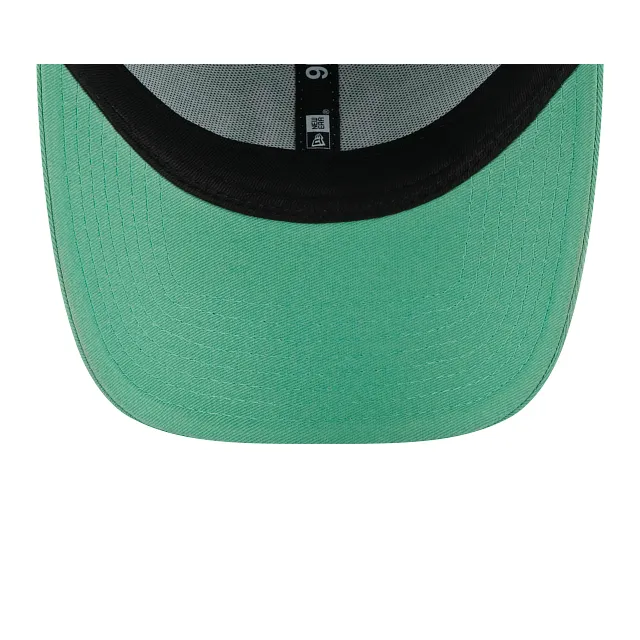 New York Yankees League Essentials 9FORTY Strapback verde para mujer