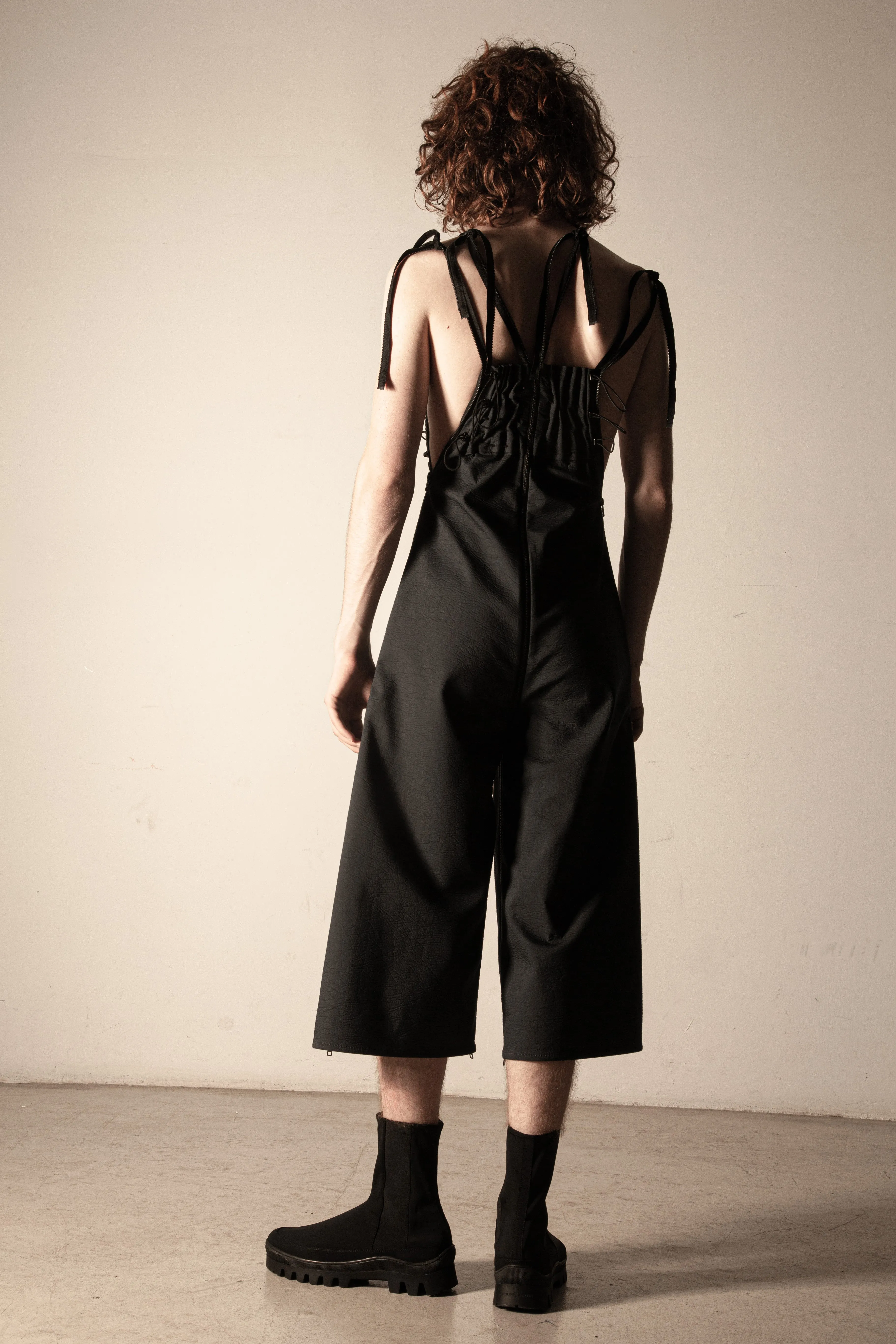 QUOTA 20+ -way transforming piece: jumpsuit/dress/hoodie/top/sleeves/trousers/skirt