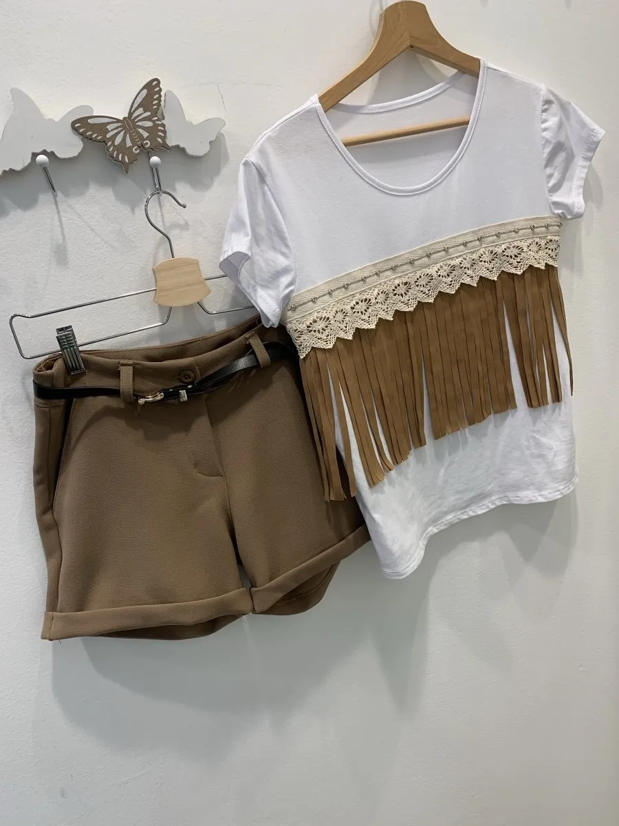 Shorts khaki con cintura