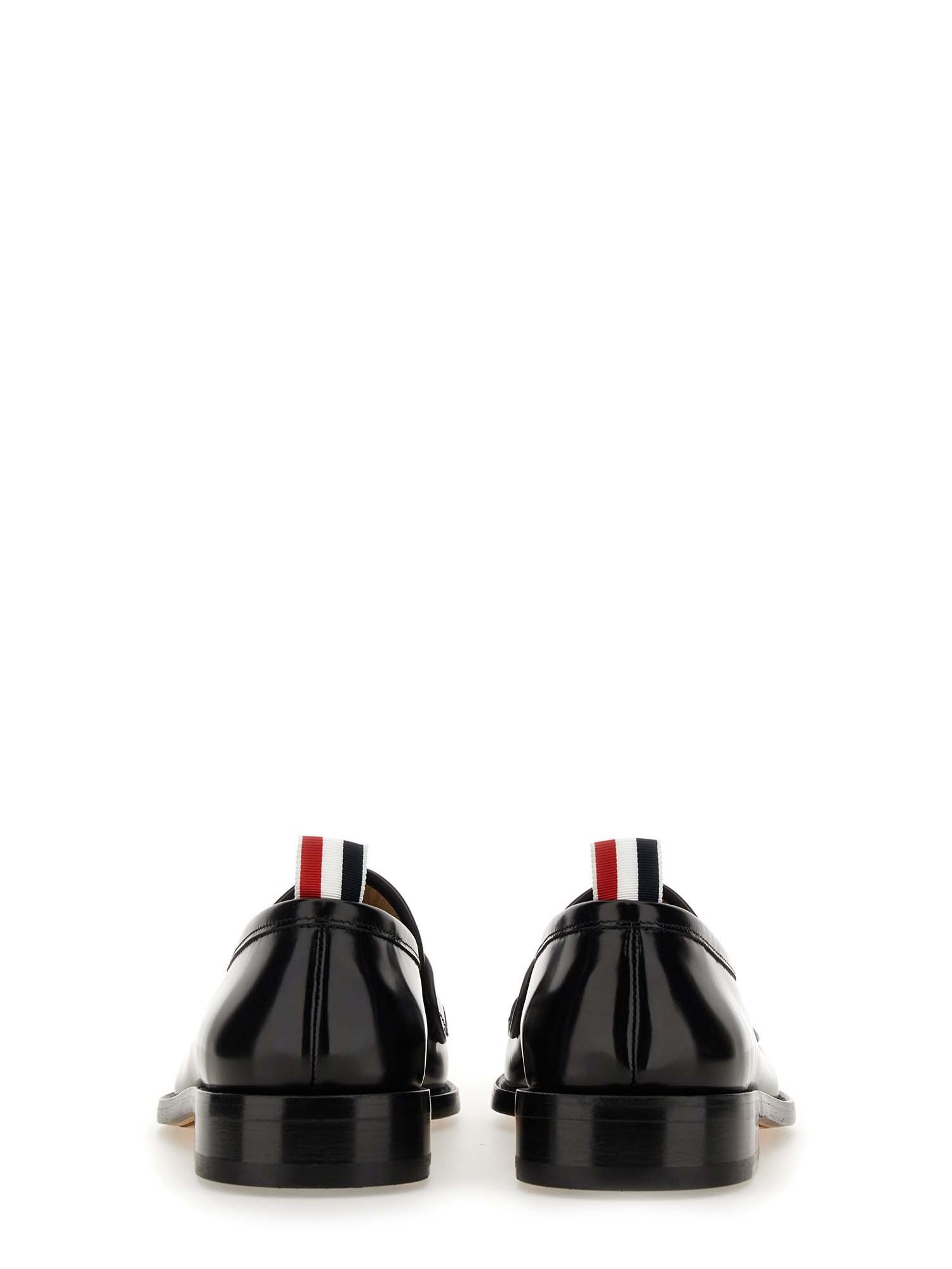 THOM BROWNE    BRUSHED LEATHER LOAFER